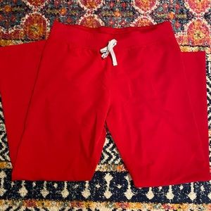 Figs Livingston basic scrub pants (red)